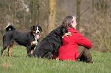 ADULTE ET CHIEN 465